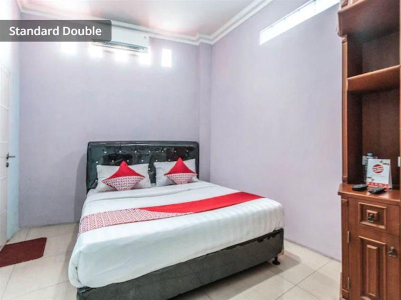 Puspita Homestay Mitra Reddoorz Bekasi Luaran gambar