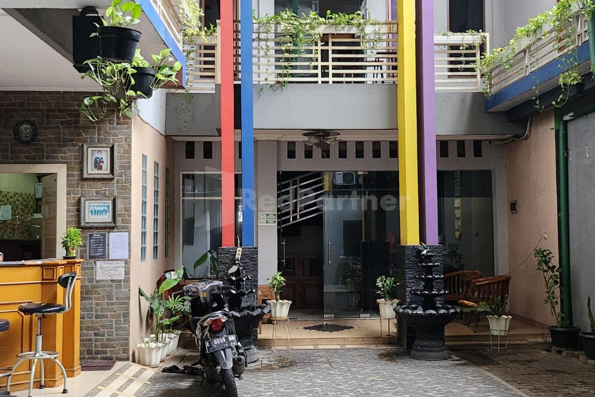 Puspita Homestay Mitra Reddoorz Bekasi Luaran gambar